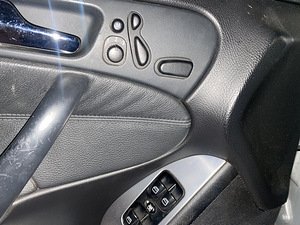 Продается. Mercedes-Benz c320 v6. 165kw (1 фото из 10)