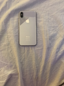 Apple iPhone X 64 GB (5 foto / 6)