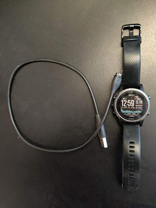 Garmin Fenix 5s sapphire (1 foto / 1)