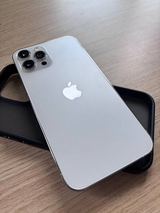 iPhone 12 Pro Max 128gb (2 фото из 3)