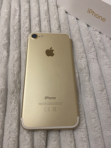 iPhone 7 gold 32gb (2 foto / 4)