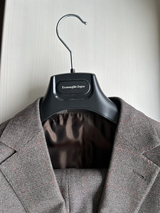 Костюм мужской р-р 54 Ermenegildo Zegna