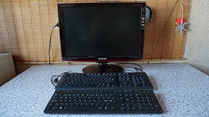 2 klaviatuuri, kaasa monitor Samsung, hiir. (2 foto / 3)