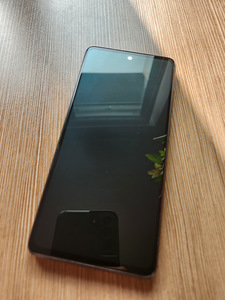 Samsung (4 foto / 5)