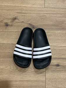 Adidas plätud nr 33 (3 foto / 4)