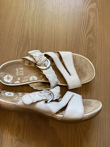Clarks sandaalid nr 40 (4 foto / 4)