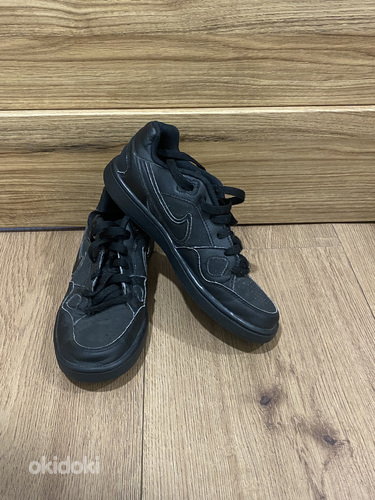 Кроссовки Nike размер 37
