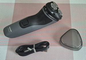 Электробритва Philips 1000 series (s1142) (1 фото из 1)