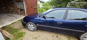 Toyota Avensis 1.6 , 81 kW, 2003 (9 foto / 14)