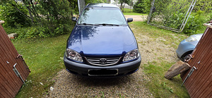 Toyota Avensis 1.6 , 81 kW, 2003 (10 foto / 14)