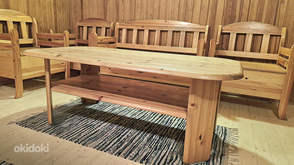Sauna eesruumi mööbel täispuidust. Tugitoolid, diivan, laud