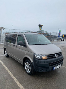 Volkswagen Caravelle (2 foto / 11)