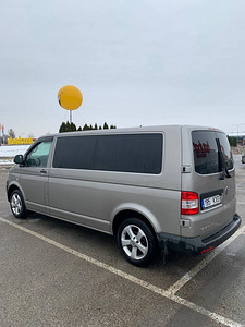 Volkswagen Caravelle (5 foto / 11)