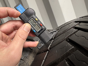 Michelin AgilisCrossClimate 195/65 R16C (6 foto / 8)