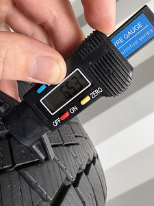 General Altimax Winter 3 215/60 R16 (6 foto / 8)