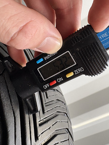 Michelin CrossClimate SUV 225/45 R19 (4 foto / 6)