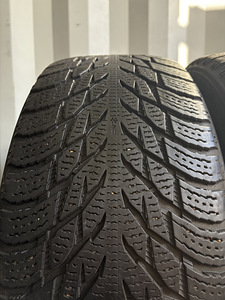 Nokian Hakkapelitta R3 SUV 235/50 R19 (2 foto / 9)