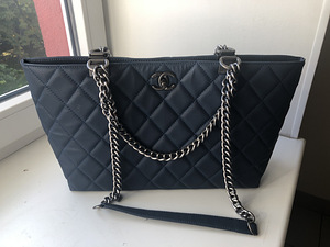 Chanel nahast kott, uus (3 foto / 6)