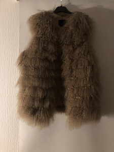 Laama karusnahast vest (1 foto / 4)