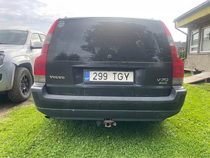Volvo v70 (6 foto / 10)