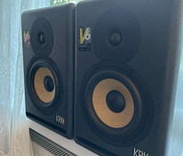 KRK V6 Series 2 Active Studio Monitors