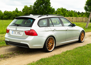 BMW 318D E91 (5 foto / 10)