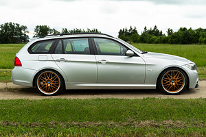 BMW 318D E91 (6 foto / 10)