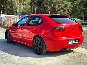 Seat Leon 1.9 tdi 2000 (7 foto / 11)
