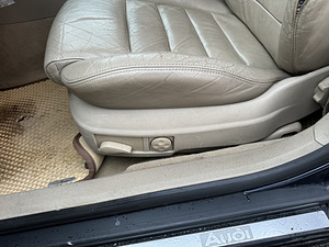 Audi a6 2.5tdi Quattro (10 foto / 12)