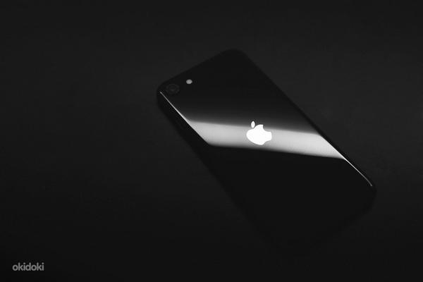 iPhone SE 2020 64GB Black (foto #1)