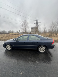 Volvo s60 2.4 (2 фото из 5)