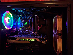 I7 @ 4.4ghz / GTX 980Ti / SDD + HDD / RGB / WIN 10 / RGB (4 foto / 9)