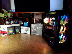 13600K / RTX 3090 ti / 32gb RAM / 2 x 360mm AIO / ARGB / M.2 (1 foto / 9)