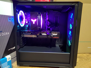 13100F + RX 6800 (16gb) + 16gb RAM + RGB + M.2 + WINDOWS 10 (3 foto / 5)