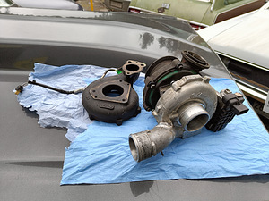 Turbo, GTB2260VKLR ( A6420909580, kuullaagritel ) (1 foto / 7)