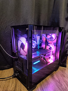 AMD Ryzen 7 9800X3D / RTX 5080 / DDR5 / ARGB / AIO / WIN 11 (6 foto / 6)