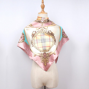 Uus Burberry stiilis sallid (3 foto / 6)