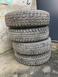 195/70 R15C Hankook I Pike (1 foto / 3)