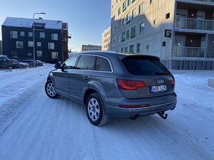 Audi Q7 S-Line Facelift 3.0 176kw (3 foto / 10)