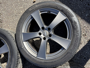 Volvo 5x108 литые диски + летние шины (5 фото из 8)