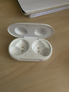 Чехол для Samsung Buds (2 фото из 3)