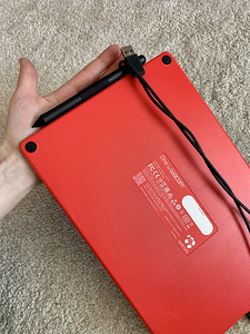 Планшет Wacom для рисования (3 фото из 3)