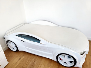 Lastevoodi auto (180 x 80) (2 foto / 2)