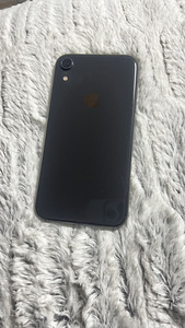 iPhone XR 64GB (3 foto / 4)