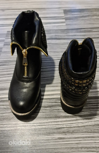 UUS Boots можно носить двумя способами (фото #3)