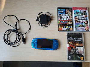 Sony PSP 3004 + laadija + usb + 8gb memory card + mängud (1 foto / 4)