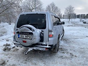 Pajero 4 (2 фото из 10)