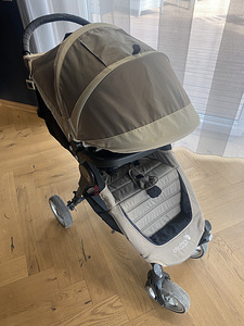 Детская коляска Jogger city mini (1 фото из 9)