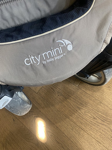Детская коляска Jogger city mini (7 фото из 9)