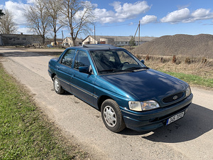 Ford Orion (5 foto / 6)
